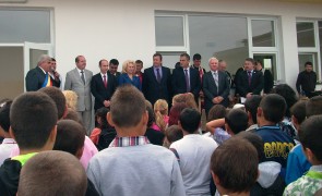 Inaugurare scoala primaria Vitanesti- Simion Nedea