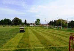 Intretinere gazon baza sportiva – mai 2016